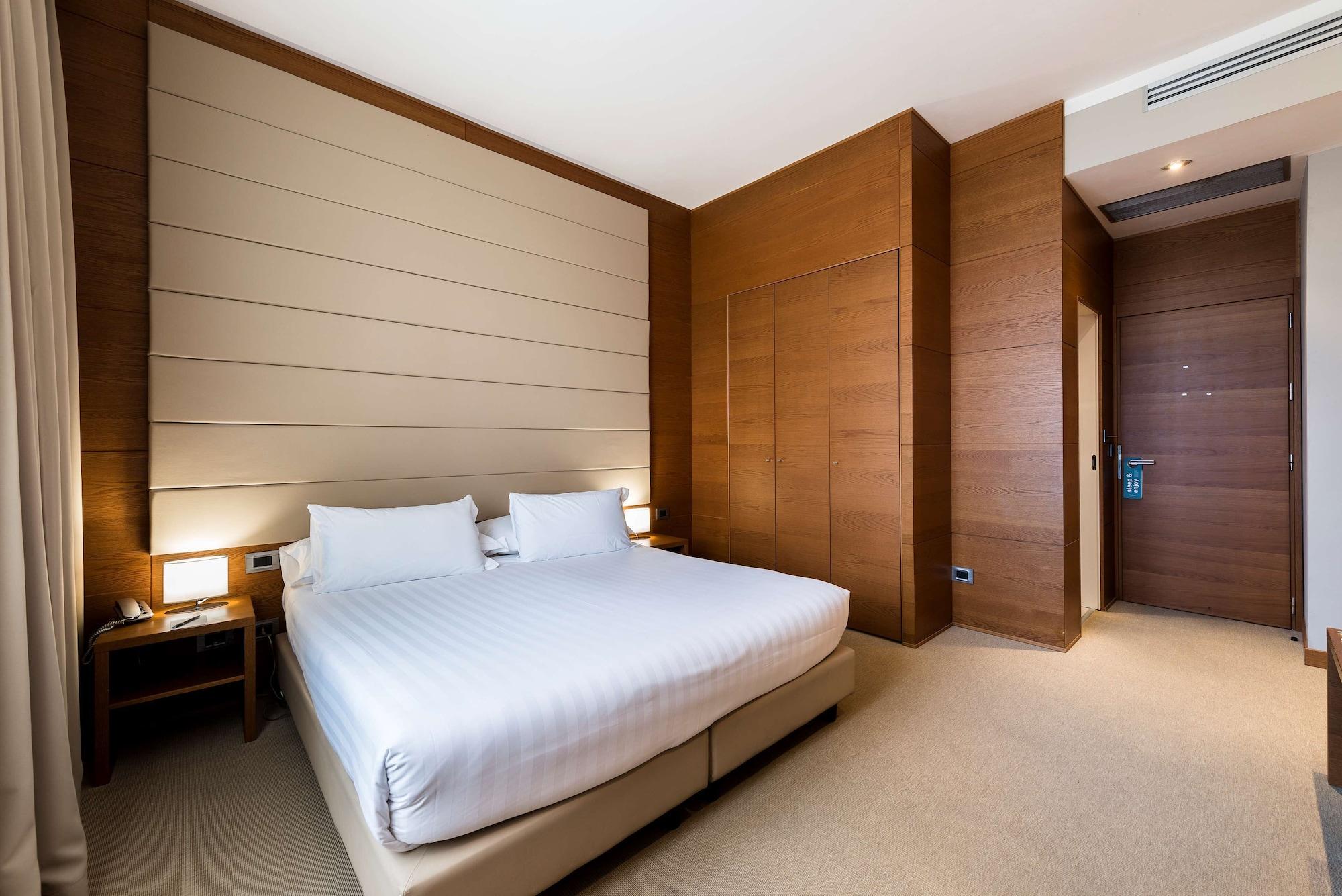 Occidental Aurelia Hotel Rome Bagian luar foto