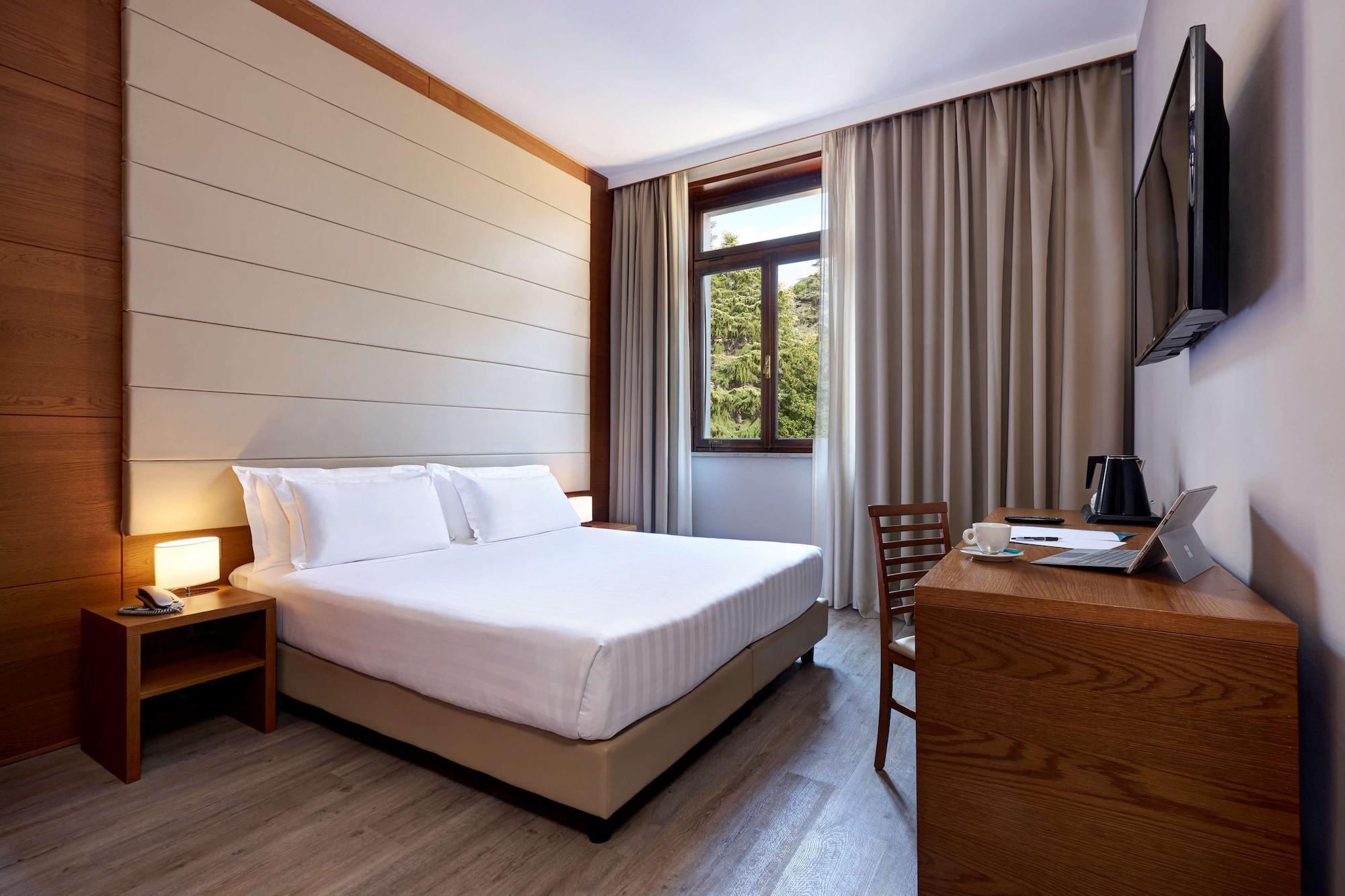 Occidental Aurelia Hotel Rome Bagian luar foto
