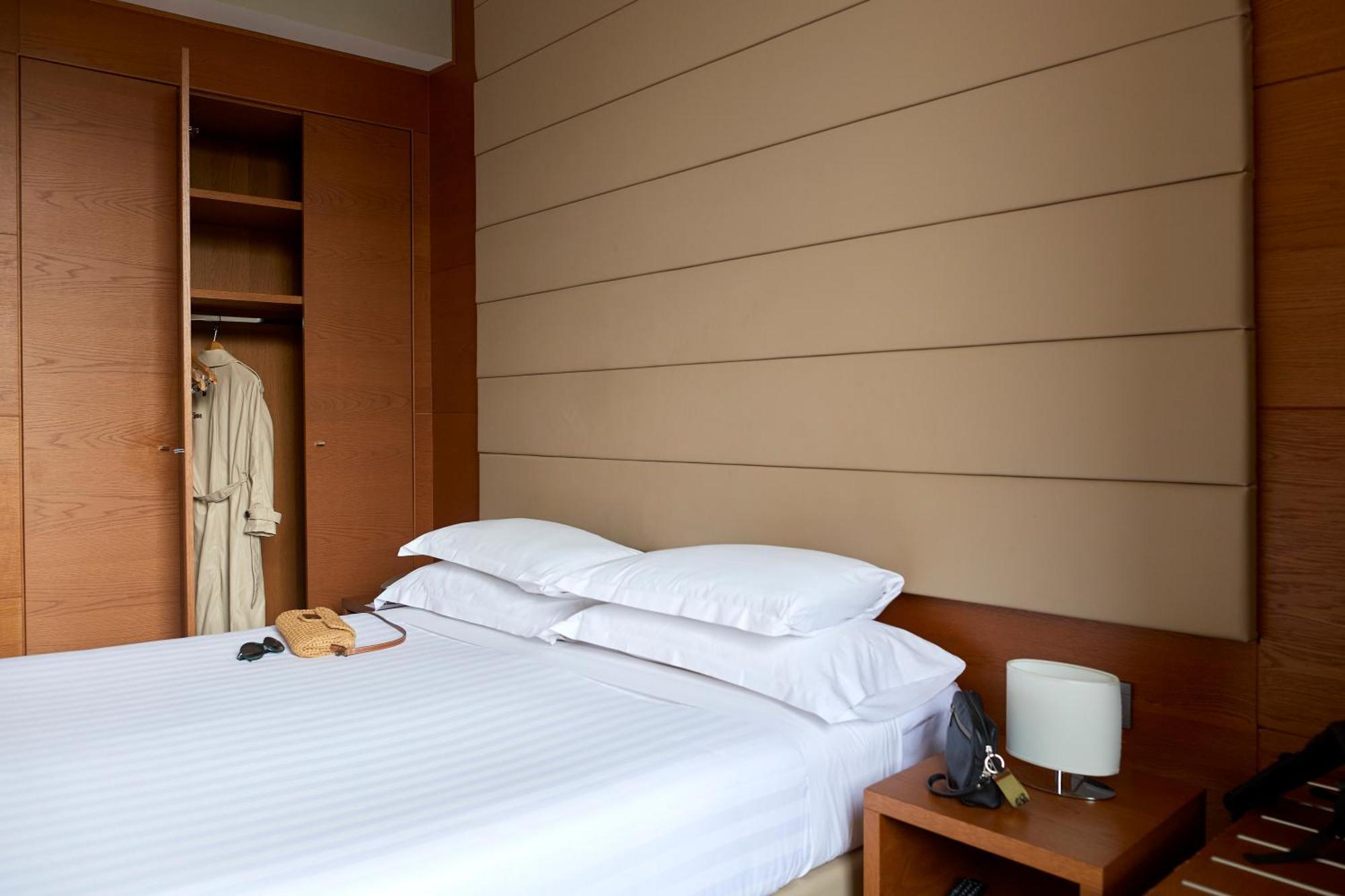 Occidental Aurelia Hotel Rome Bagian luar foto