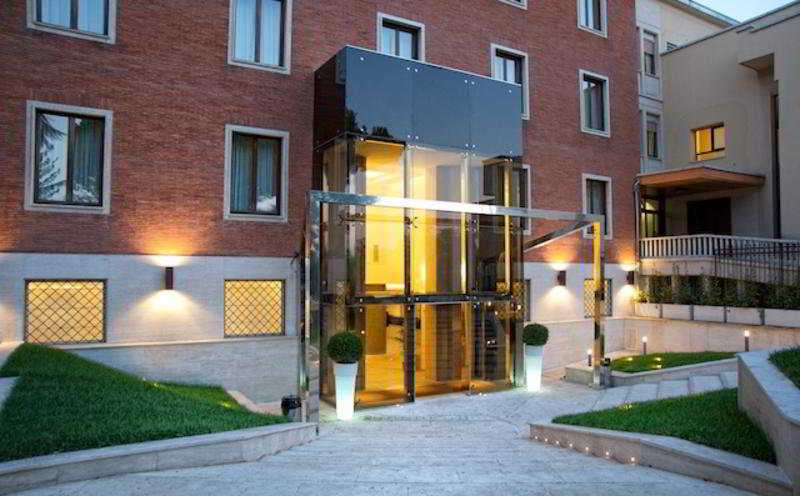 Occidental Aurelia Hotel Rome Bagian luar foto