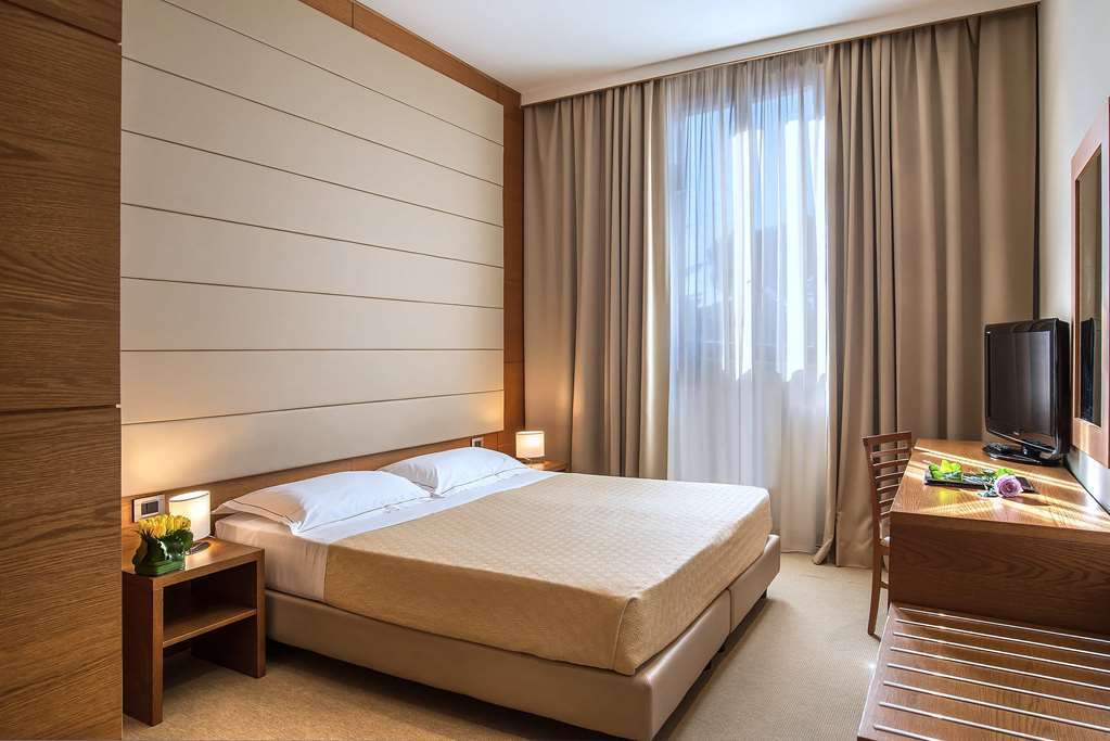 Occidental Aurelia Hotel Rome Bagian luar foto