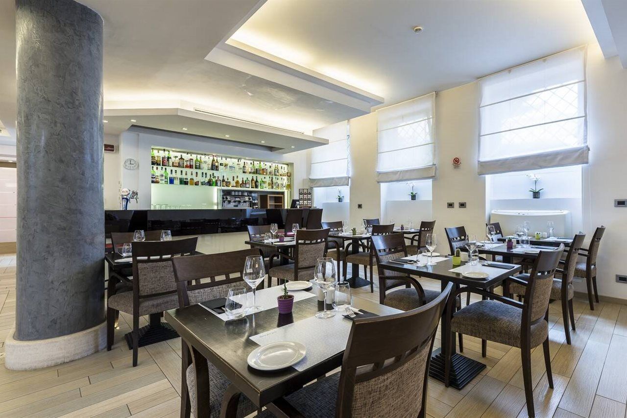 Occidental Aurelia Hotel Rome Bagian luar foto
